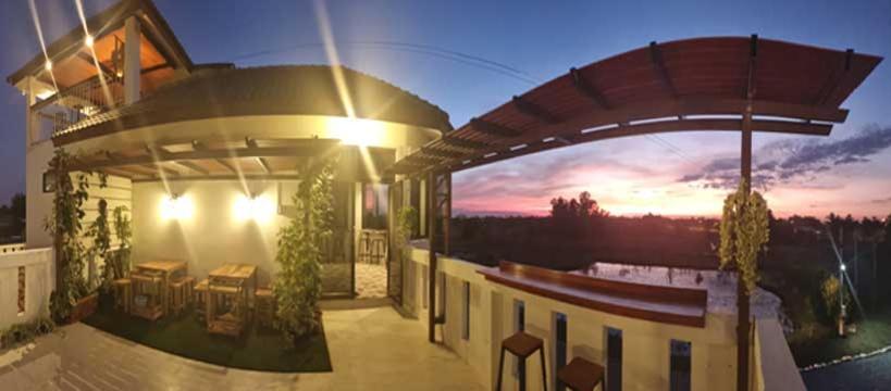 Bua Daeng Homestay Resort Kumphawapi Exteriör bild